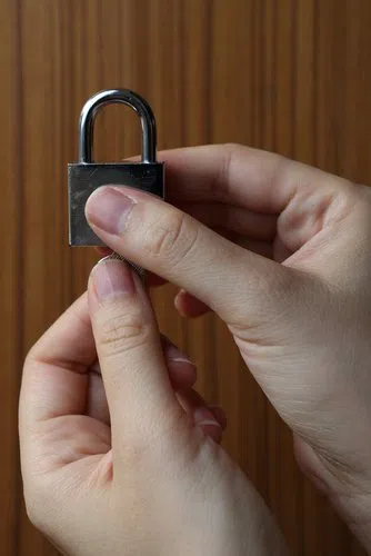 Branford CT Locksmith Store Branford, CT 203-408-0055 - residential-lockouts